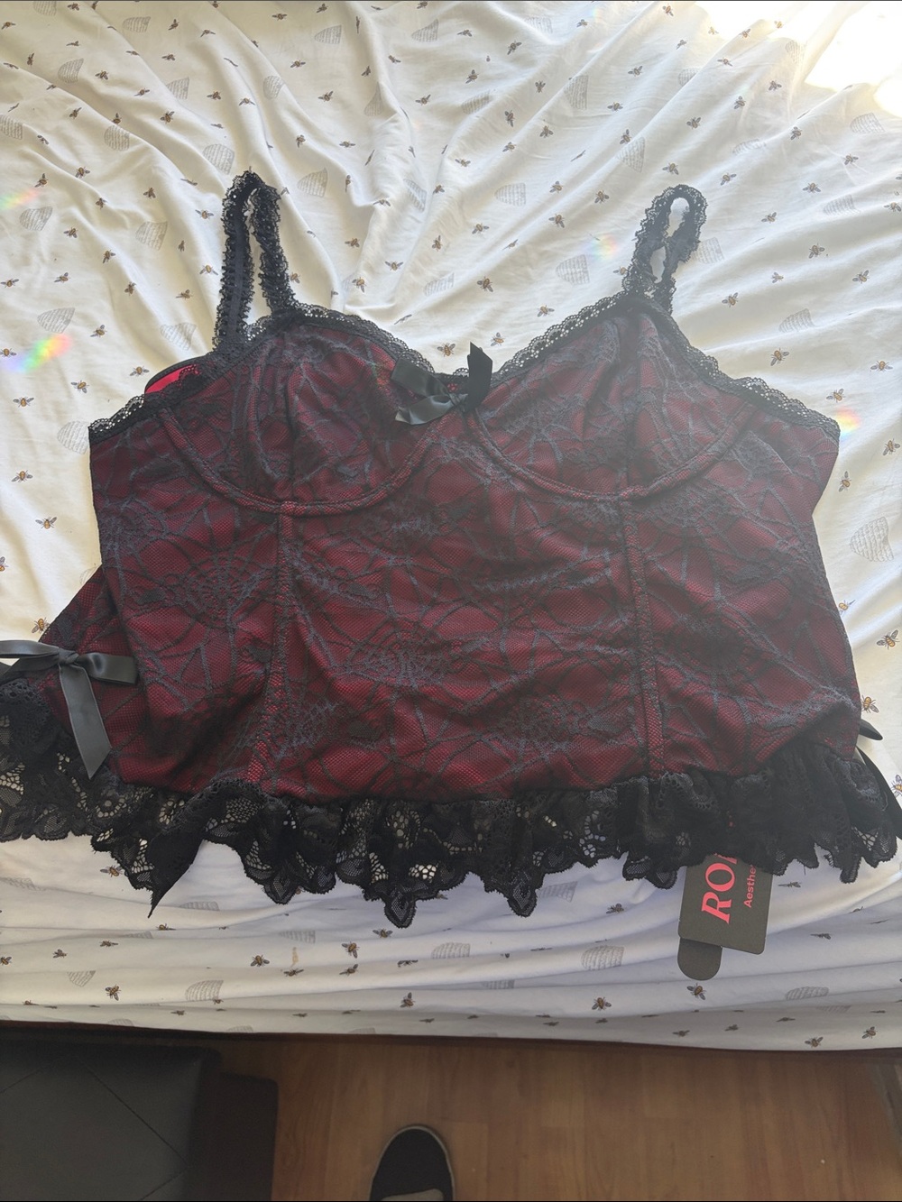 ROMWE Burgundy and Black Lace Trim Camisole
